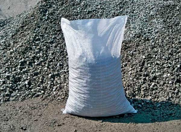Щебень в мешке